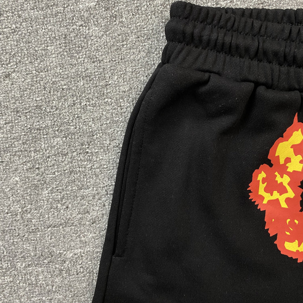 DENIM TEARS x OFFSET COTTON WREATH SHORTS BLACK